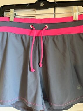 Free Country Gray Athletic Shorts with Hot Pink Trim